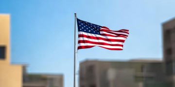 物业为什么要挂国旗？